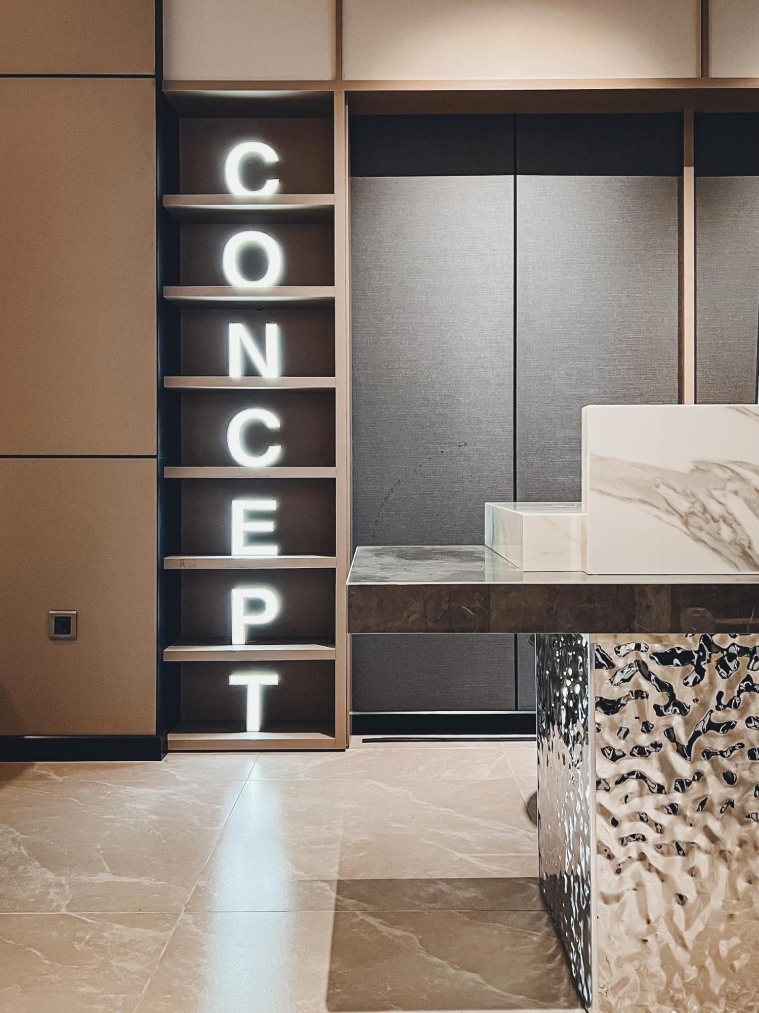 The Concept Hotel Hcmc- District 1 ホーチミン市 エクステリア 写真