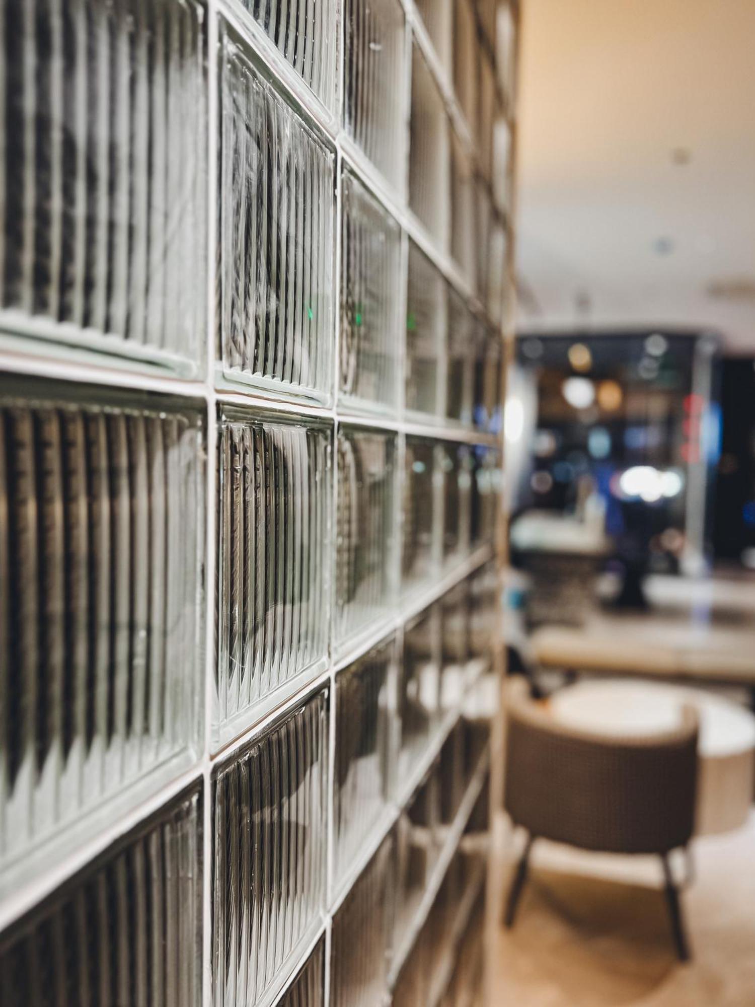 The Concept Hotel Hcmc- District 1 ホーチミン市 エクステリア 写真